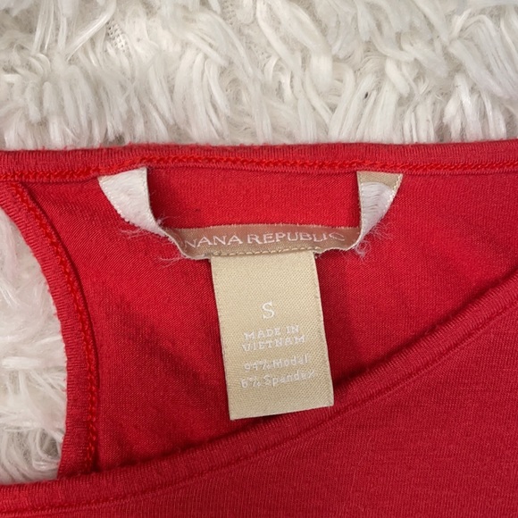 Banana Republic‎ Red 3/4 Sleeve - Size Small - Picture 5 of 8